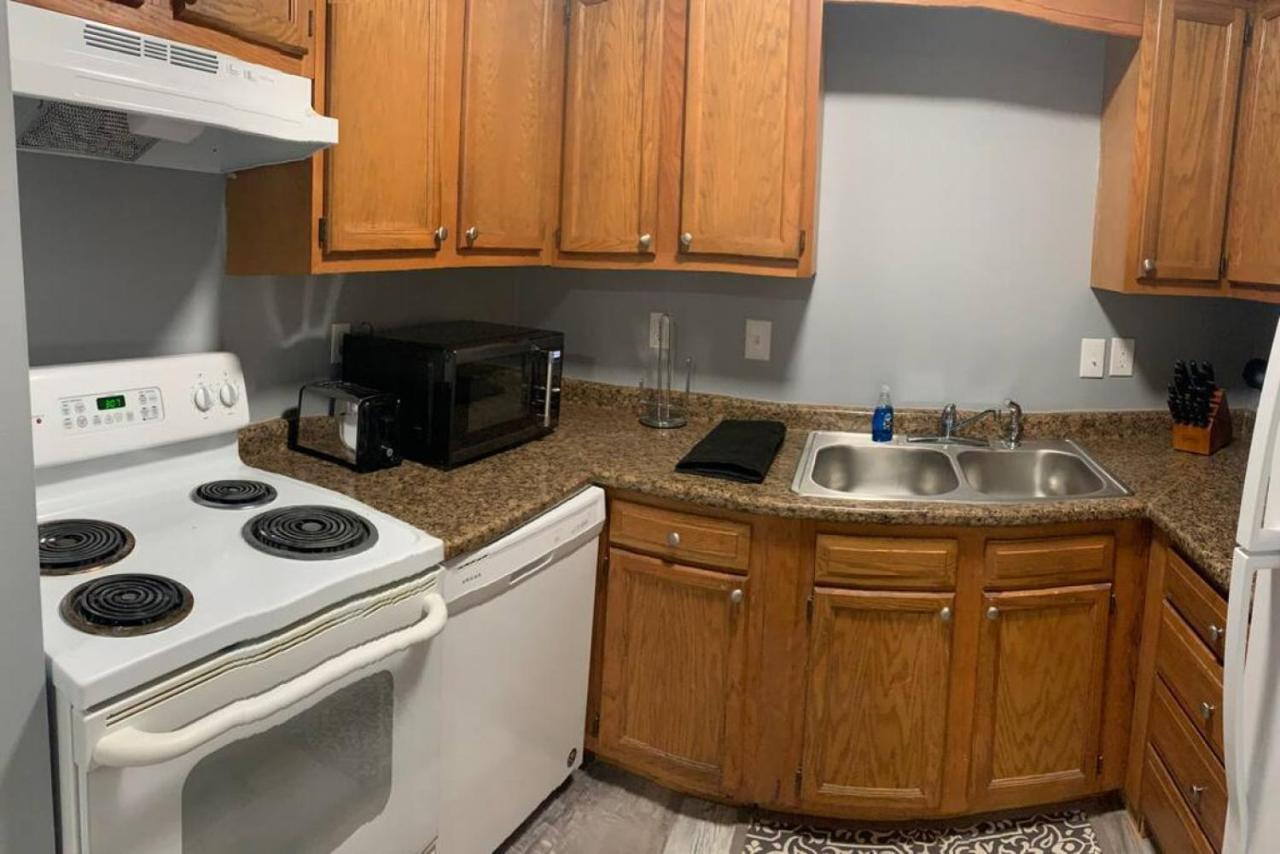 5145 Porsche Newly Remodeled 2 Bdrm Ranch Attached Home Princeton Екстер'єр фото